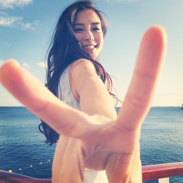 Angelababy。