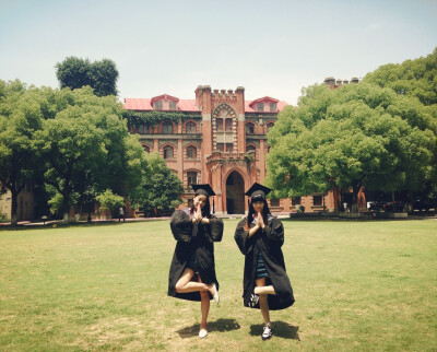 你好，再见。苏大