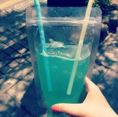 Bag of ice water ☆ Blue love