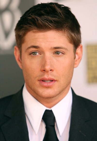 Jensen Ackles,Dean