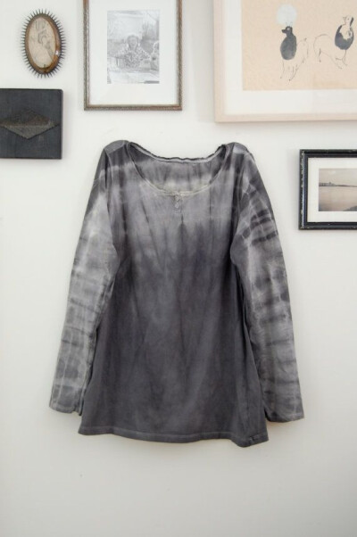 naturally dyed upcycled cotton tshirt...