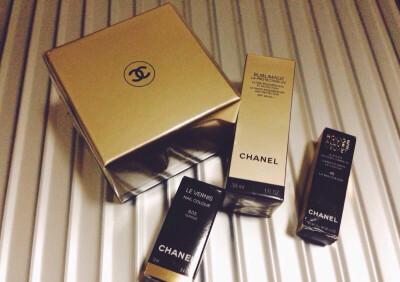 Chanel SUBLIMAGE系列 46* 605*