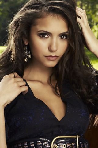 妮娜·杜波夫 Nina Dobrev