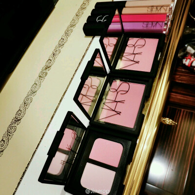 nars