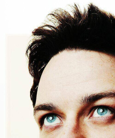 蓝眼睛。。 詹姆斯·麦卡沃伊（James McAvoy）