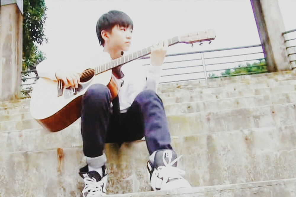 TFBOYS队长 王俊凯