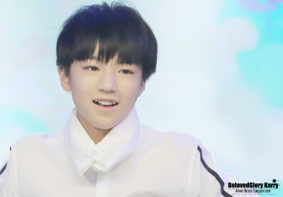 #王俊凯# TFBOYS队长王俊凯 图出处见LOGO