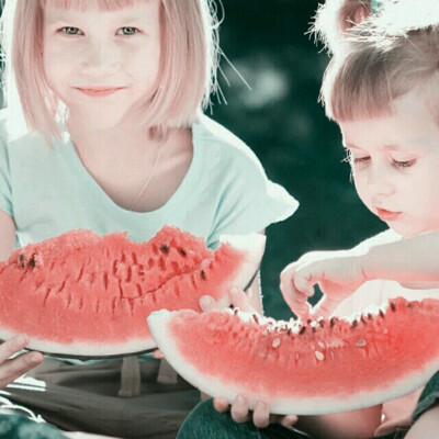 夏天，一个西瓜的季节。