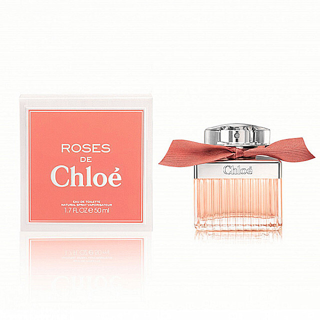 顶级香水品牌寇依Chloé近日全新推出了一款“Roses de Chloé”典雅玫瑰香氛，香调集合佛手柑、大马士革玫瑰精华、木兰花、白麝香及琥珀于一身，散发极致清新的玫瑰香气。售价：64英镑(约合人民币667元)。