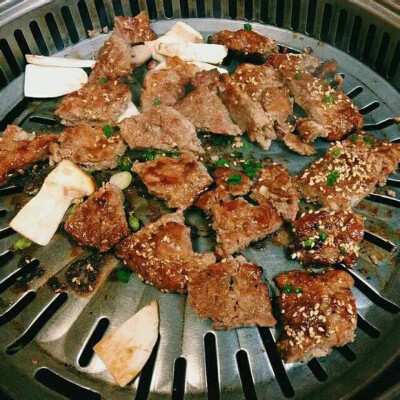 美食烤肉闺蜜聚会吃什么