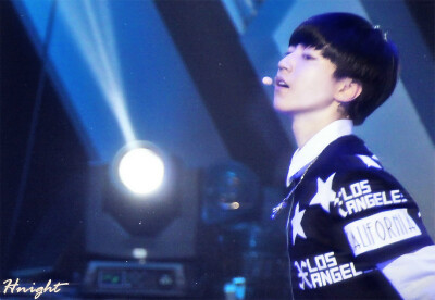 415音悦盛典 heart cr:logo