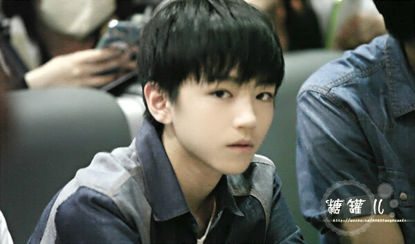 长沙重庆 cr:logo