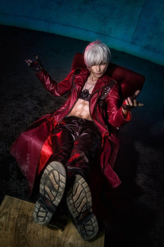 Cos DMC 但丁 CN:鎏年