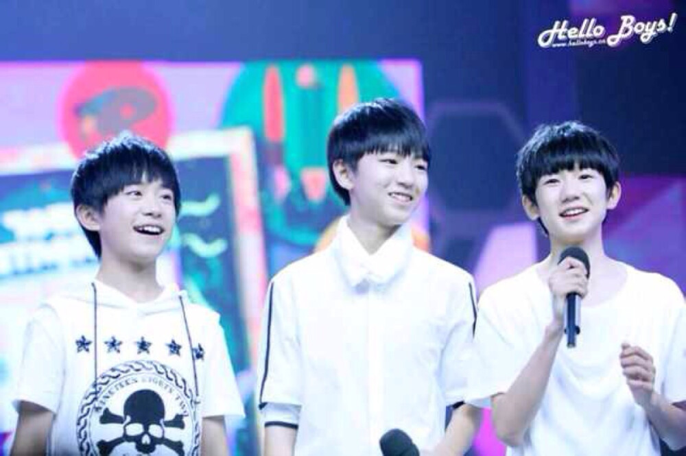  TFBOYS 王俊凯 王源 易烊千玺