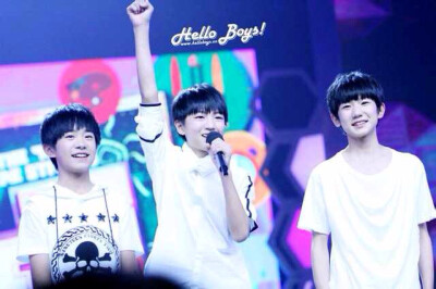  TFBOYS 王俊凯 王源 易烊千玺