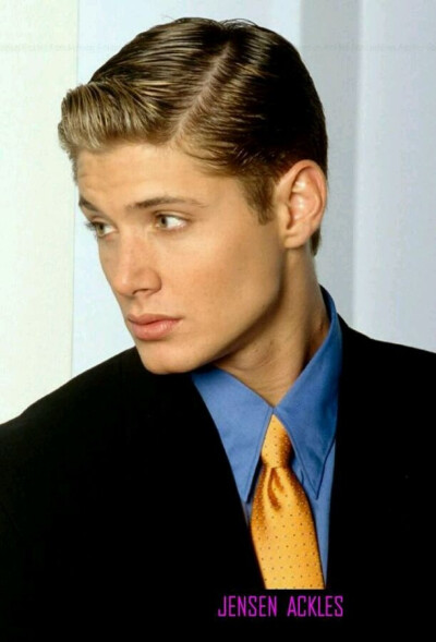 Jensen Ackles,Dean