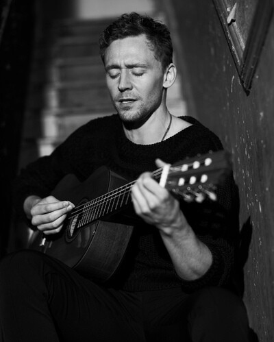 Tom Hiddleston