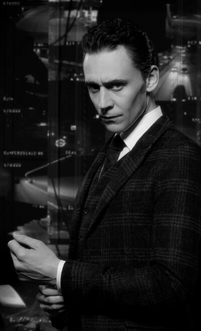 Tom Hiddleston