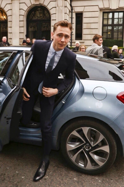 Tom Hiddleston