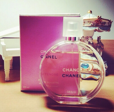 Chanel#Chance as always Flower #Perfume 曾經擁有過沒用幾次被你打碎因為吵架