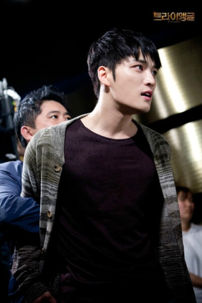 #金在中##triangle#