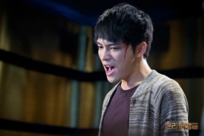 #金在中##triangle#