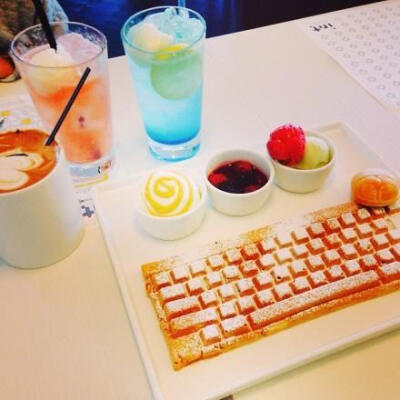 想食個豐富all day breakfast? 呢個keyboard+mouse 早餐又巖唔巖口味呢？