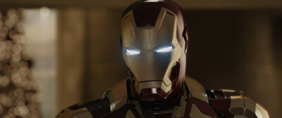钢铁侠3 Iron Man 3 (2013) 导演: 沙恩·布莱克。