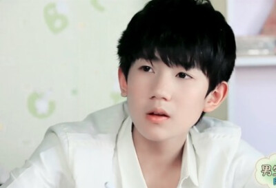 TFBOYS王源 男生学院自习室