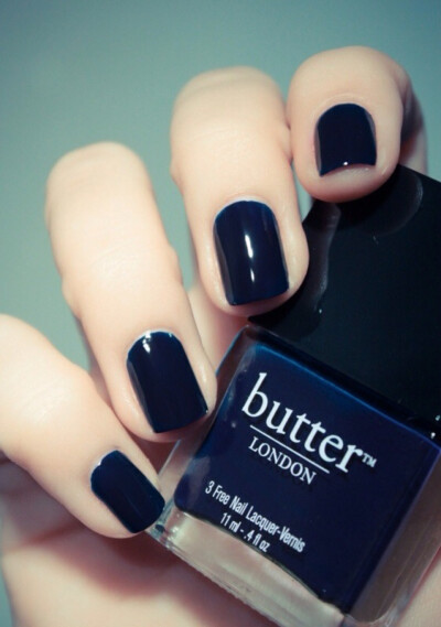 【Butter London 指甲油】试色图