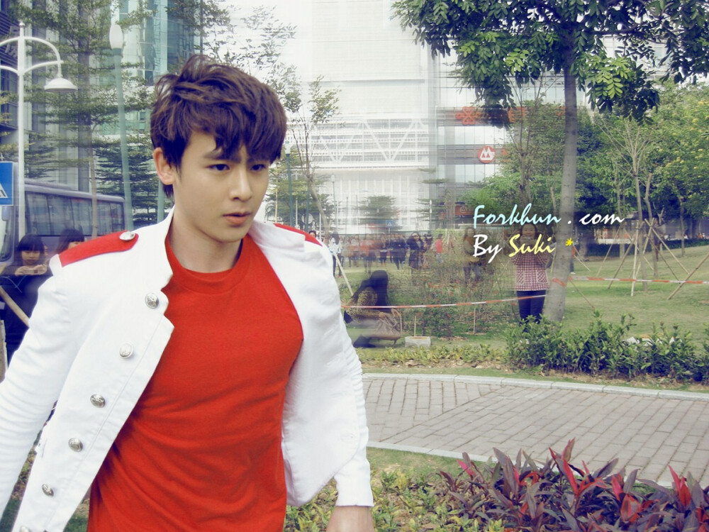 Khun in SZ