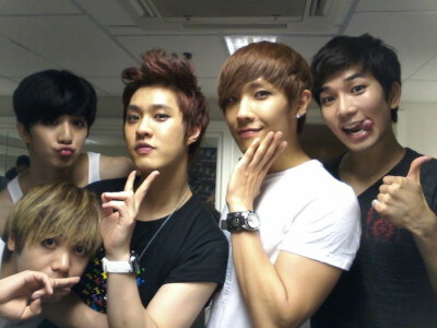 MBLAQ。