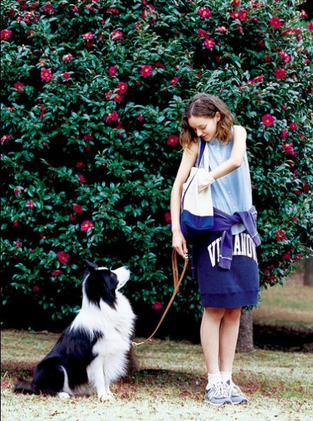 喜欢这种休闲的清新搭配。