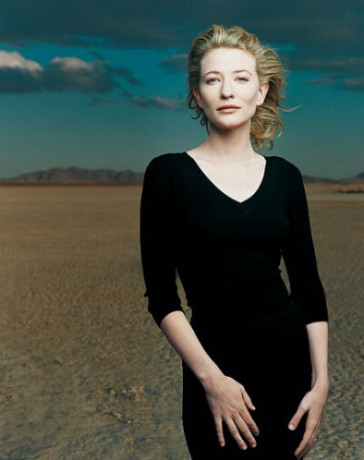 Cate Blanchett, styled by Nicoletta Santoro. March 1999. Photograph © Annie Leibovitz