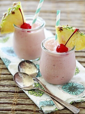 Strawberry Pineapple Coconut Smoothie