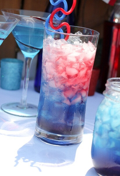 Bomb Pop cocktail