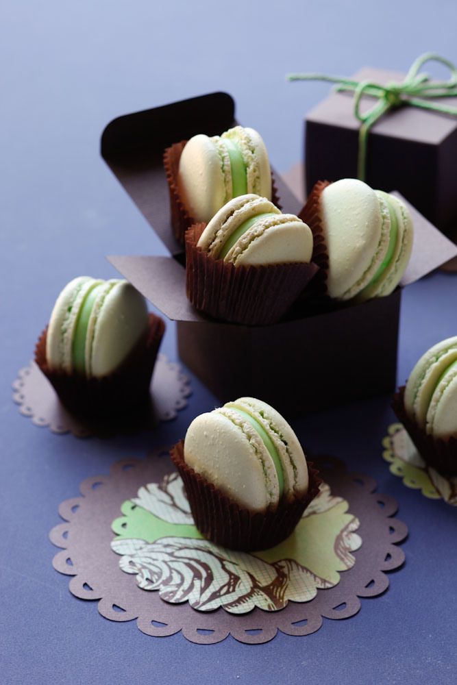 Mint Macarons with White Chocolate Mint Ganache