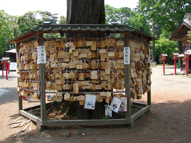 神社里挂绘馬的地方被称为绘馬挂