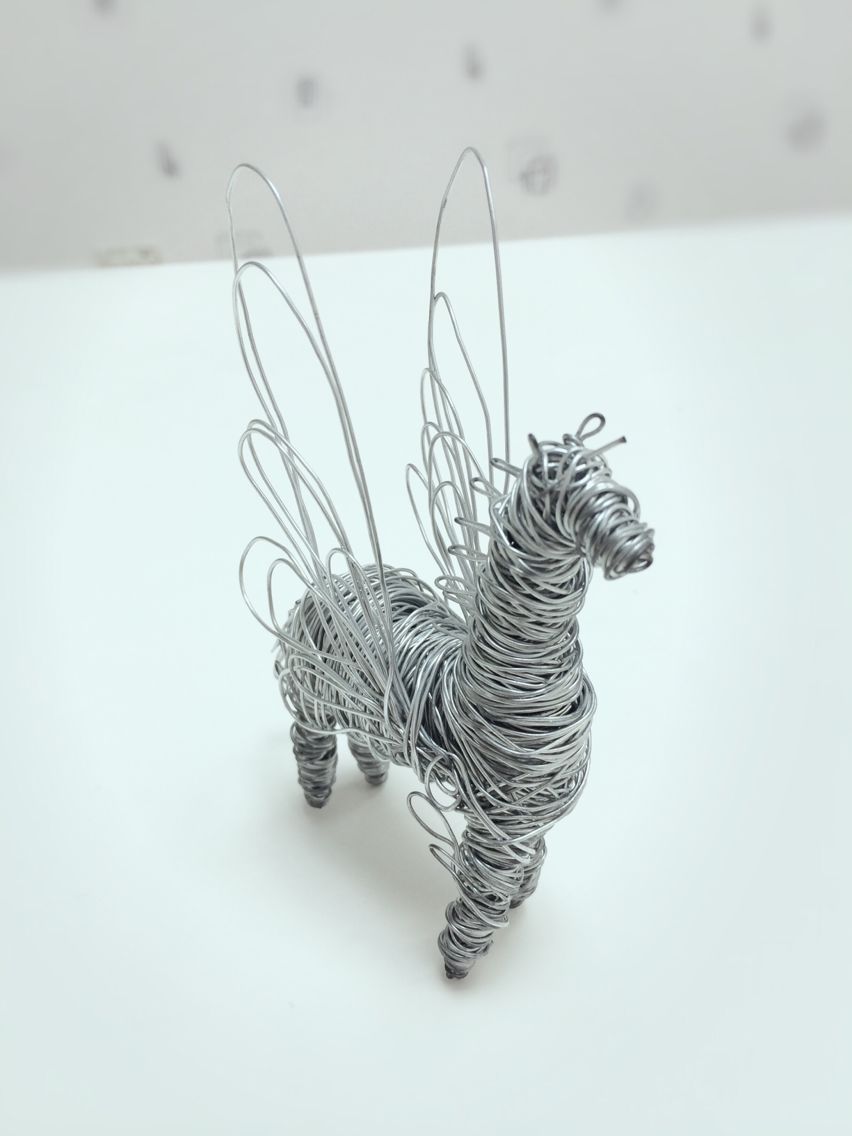 meeda梦中的独角兽铁丝定制