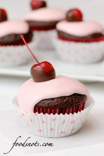 Chocolate Cherry Cupcakes