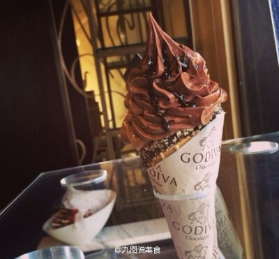 Godiva的巧克力甜筒~