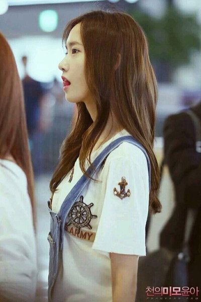 金浦机场 yoona 林允儿 少女时代