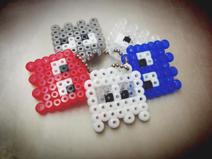 全手工制作 pacman 5个1组钥匙圈 软拼豆 不怕折 ￥15.00/组 http://2.taobao.com/item.htm?id=38082094057&amp;amp;spm=686.1000925.1000774.13.HAON1m&amp;amp;mt=