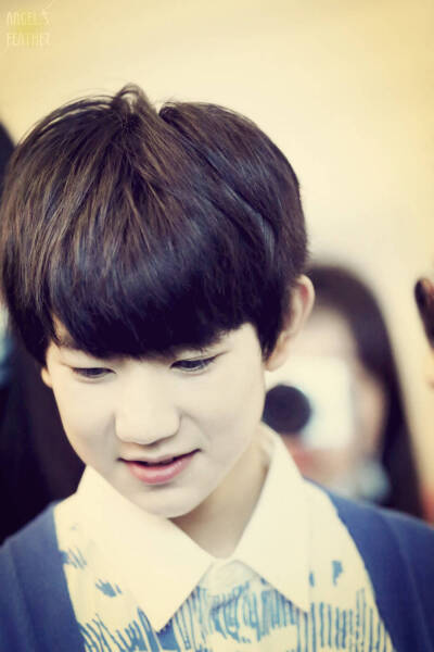 王源 正太 男孩子 头像 街拍 美男 TFBOYS