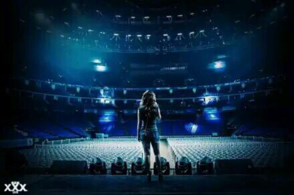 当舞台没有掌声，也要唱的精彩