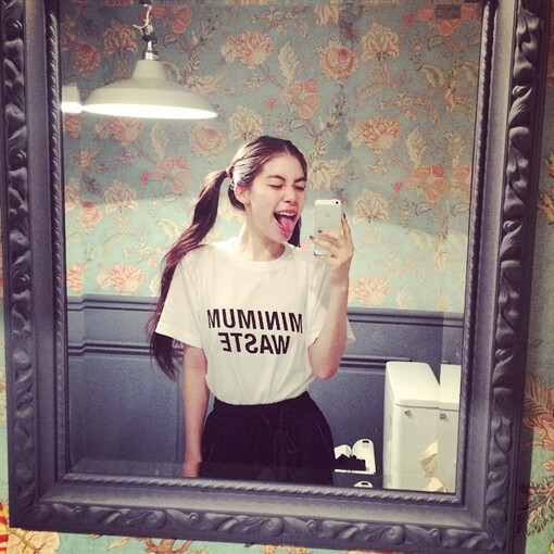 ❤ “大概你就是夏天时候我的肚脐眼吧，再热都得护着你，不然我就得着凉。❤蜜桃草莓大鸭梨 ❤