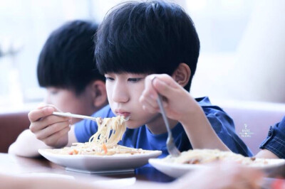 tfboys 王源 可爱die