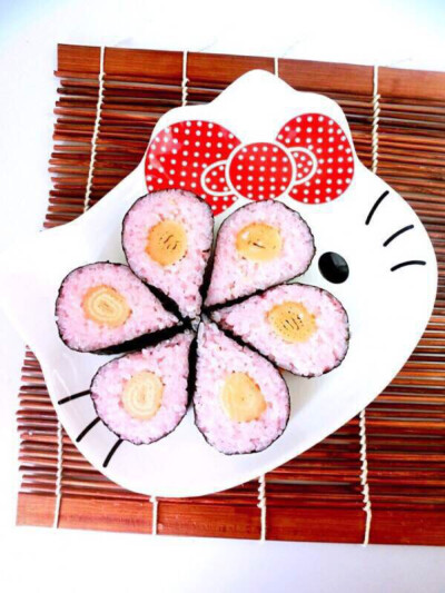 Yummy! Hello Kitty Sushi