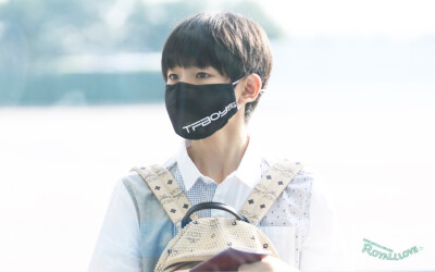 TFBOYS 王源 源源 roy