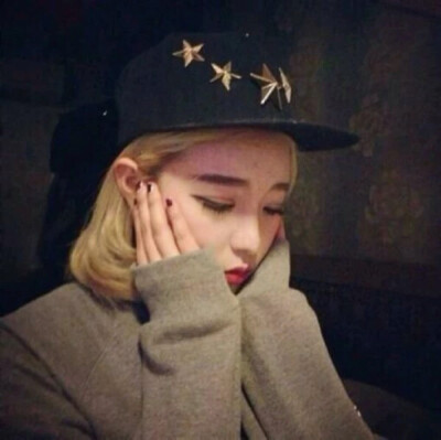 拿去做头像吧～